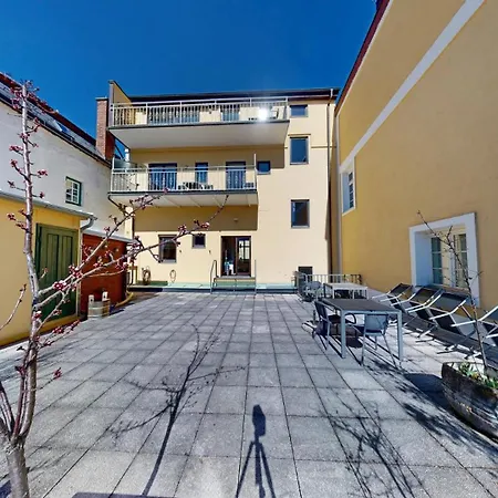 Markplatz Terrace Apartment *