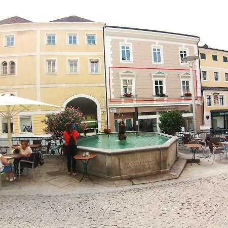 Markplatz Terrace Гмунден
